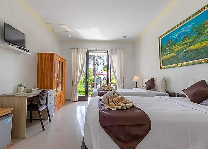 Comfy Twin With Garden View Near